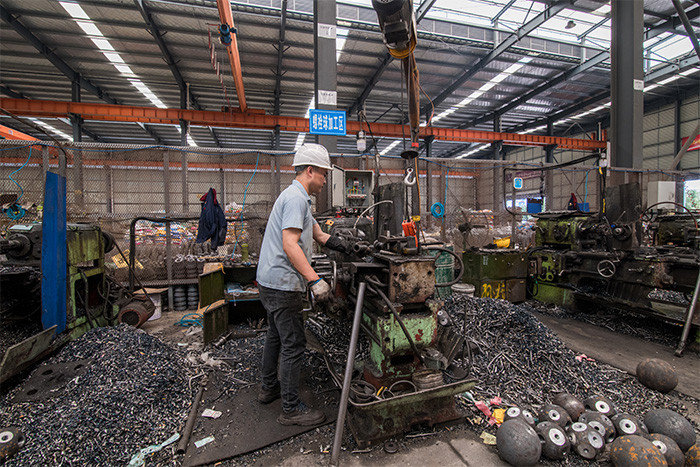 榆林网架配件-螺栓球加工车间