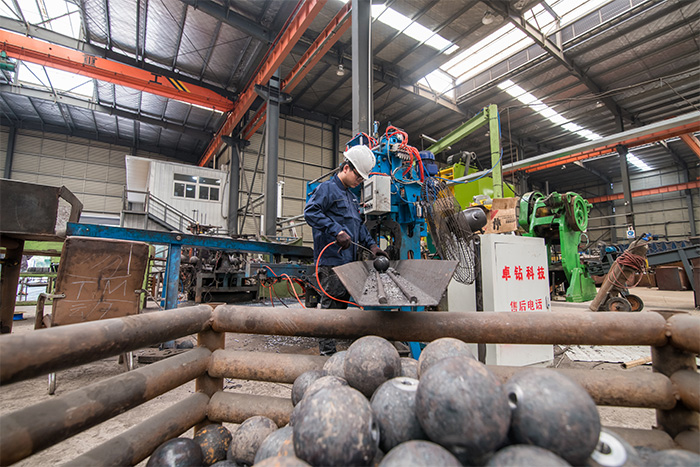 榆林网架配件-螺栓球加工车间